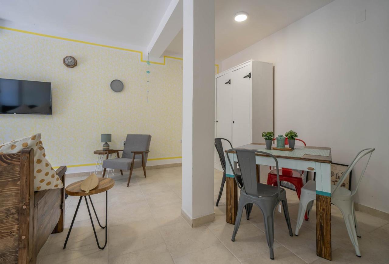 Apartments Oliva リサン エクステリア 写真